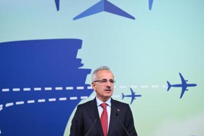 HAVALİMANINDA İŞLERİ KOLAYLAŞTIRAN UYGULAMA