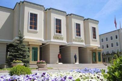 İSTANBUL’DA USULSÜZ VATANDAŞLIK SORUŞTURMASI: 1070 KİŞİ TESPİT EDİLDİ