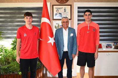 KEMER’DEN KEPEZ’E İKİ GENÇ YETENEK