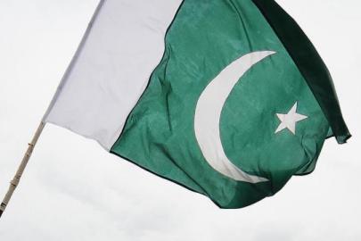 PAKİSTAN’DAN AFGANİSTAN’A 10 NOKTAYA HAVA SALDIRISI