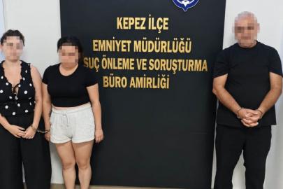 SAHTE ALTINLARLA KUYUMCULARI HEDEF ALDILAR
