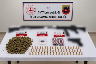 SERİK VE ALANYA’DA UYUŞTURUCU OPERASYONU: 22 ŞÜPHELİ GÖZALTINDA