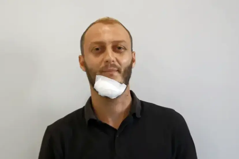 SERİK’TE GÜRÜLTÜ TARTIŞMASI SOPALI SALDIRIYA DÖNÜŞTÜ