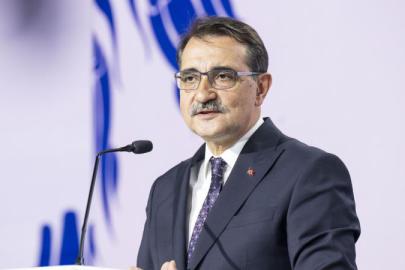 TÜRKİYE YAPAY ZEKÂDA DİREKSİYONA GEÇECEK