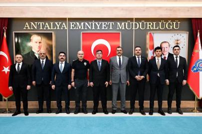 ADALET ZİRVESİ ANTALYA’DA