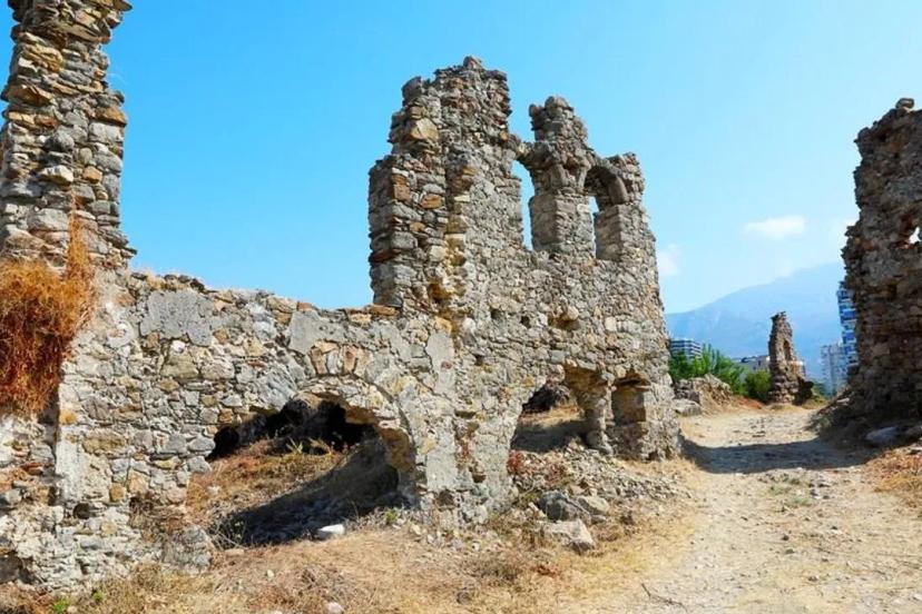 ALANYA’DA TARİHİ KULELER İÇİN YENİ DÜZENLEME