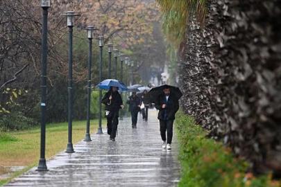 ANTALYA’DA YAĞMUR BİTİYOR, SICAKLIK YENİDEN YÜKSELİYOR