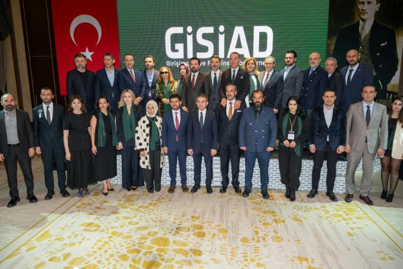 GİSİAD'DA YENİ BAŞKAN CAHİT URFAN