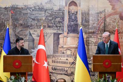 KARADENİZ’DE KRİTİK ADIM ERDOĞAN VE ZELENSKİ’DEN TAHIL KORİDORU MUTABAKATI