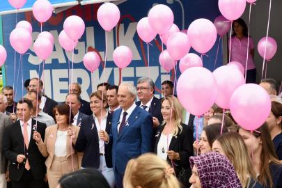 KEPEZ’DE PEMBE BALONLAR ERKEN TANI İÇİN YÜKSELDİ