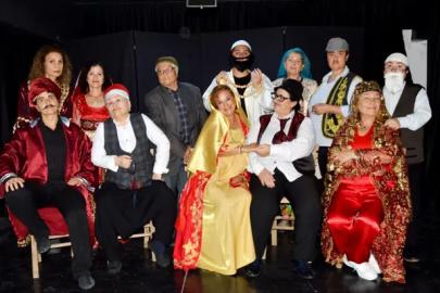SAFİNAZ YENİDEN SAHNEDE!