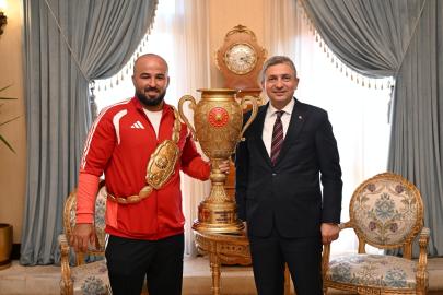 ŞAMPİYON ORHAN OKULU’DAN VALİ ŞAHİN’E ZİYARET