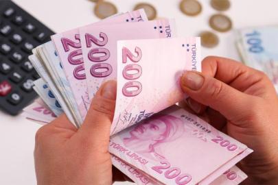 YAŞLI VE ENGELLİ AYLIKLARI HESAPLARA YATIRILMAYA BAŞLANDI